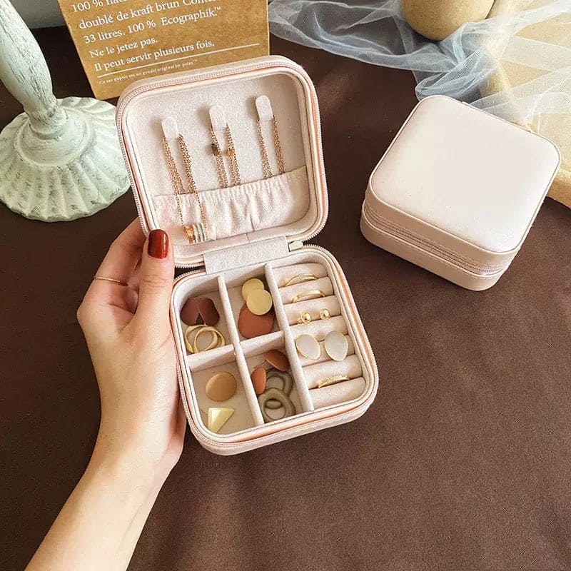 Mini Portable Leather Square Jewellery/Cosmetic Box